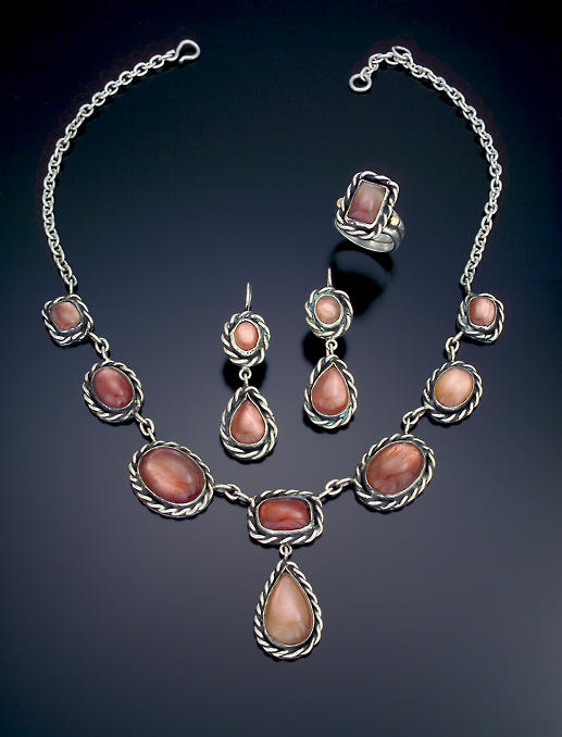 Cabochon Necklace